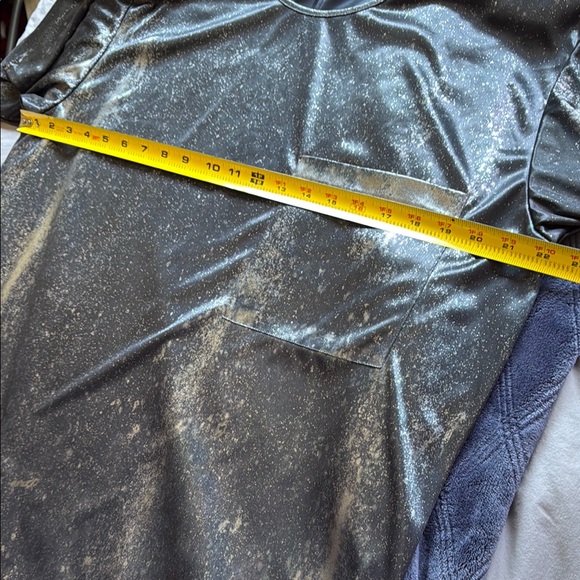 Vintage Gianna Women’s Black Silver metallic look Oversized Short Sleeve Top M - Picture 12 of 17